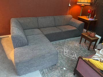 Hoekbank gratis af te halen