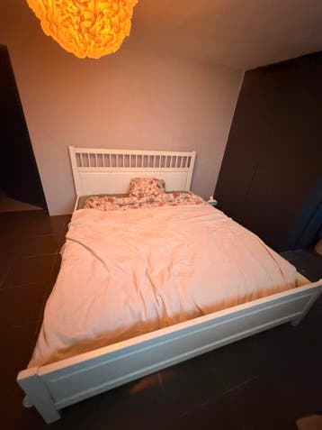 Gratis bed 180 x 220