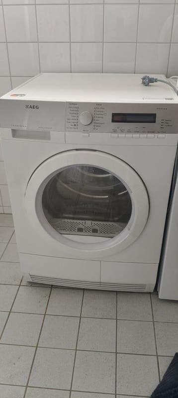 GRATIS AEG Lavatherm waterpomp droger - defect