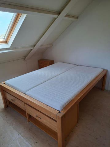 LUNDIA tweepersoons bed