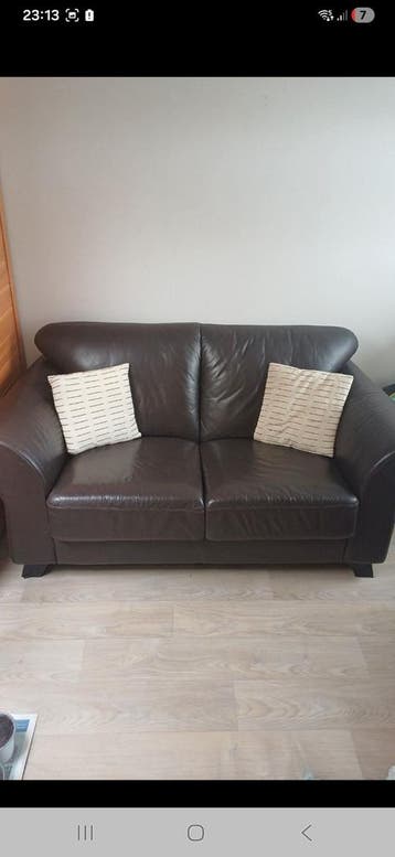 Gratis: Bruin leren 2-persoons bankje (172 cm breed)