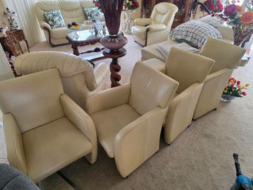 4 leren eetkamer stoelen op wielen gratis