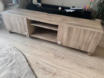 Ikea besta TV meubel (gebruikssporen)