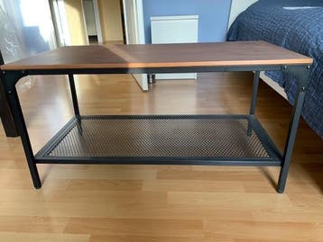 IJzeren tafeltje met houten fineerblad