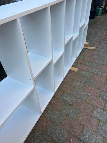 Vakkasten/ boekenplank