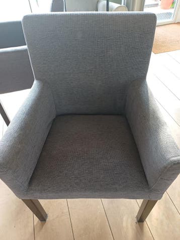 Grijze eettafelstoelen