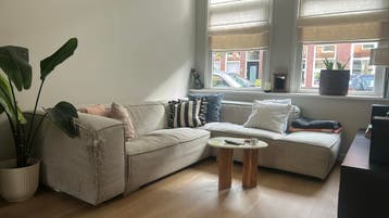 MOET WEG: grote hoekbank Fest (gebruikt en defect)