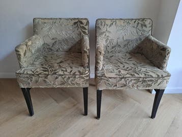 Eetkamerstoelen gratis 2stuks