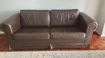 Bruine leren tweezitsbank