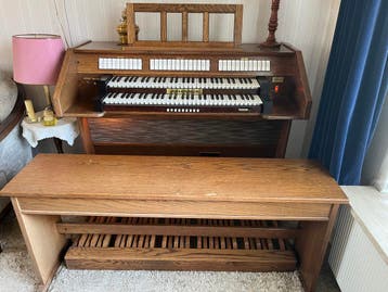 Johannus Opus 215 Orgel met 2 klavieren en pedaal