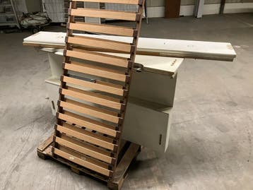 Gratis 2 persoons tweepersoons bed met kasten