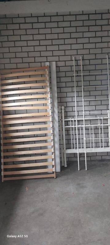 Ikea tromsblnes tienerbed