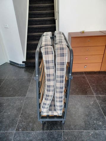 GRATIS logeerbed opklapbaar