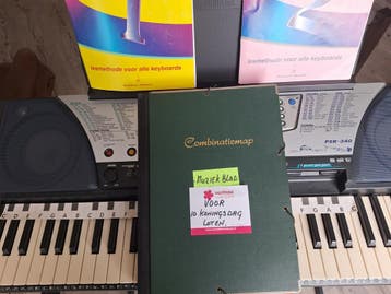 Keyboard ruilen voor 10 hele koningsdagloten.