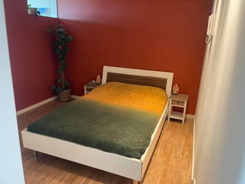 2-persoonsbed 200x140 wit met hout + matras