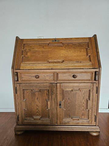 Houten secretaire, leuk om te pimpen