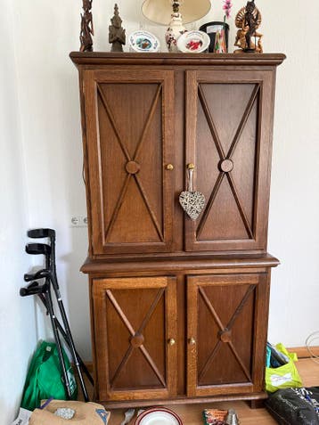 Gratis antieke buffetkast vintage kast