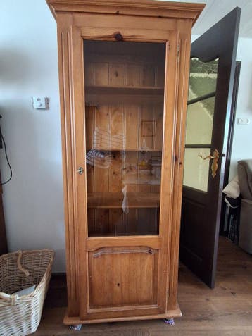 Gratis grenen boekenkast