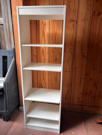 gratis - Witte boekenkast met 4 planken - 25x30x145 cm