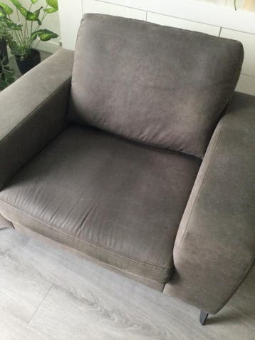 Gratis grote fauteuil ophalen, moet zsm weg.