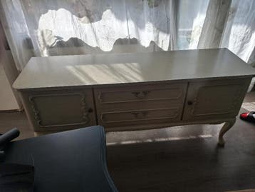 Dressoir