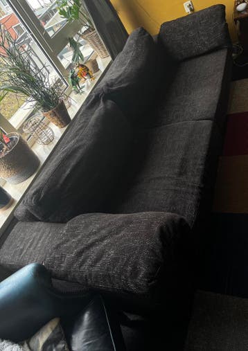 Gratis bank (moet weg)