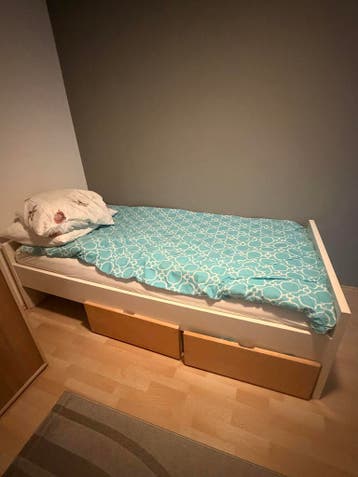 Eenpersoonsbed met opberglades - GRATIS OP TE HALEN