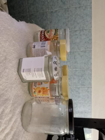 Glazen potjes met deksel