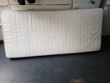 Gratis IKEA eenpersoons matras 90x200, 16cm dik