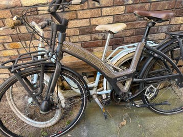kinderfiets plus damesfiets gratis af te halen