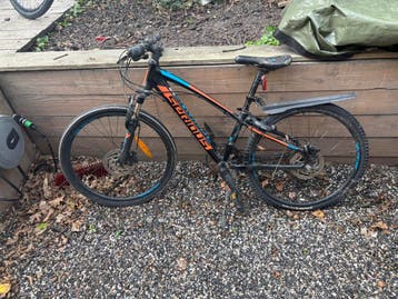 Gratis op te halen: Sloop fiets onderdelen