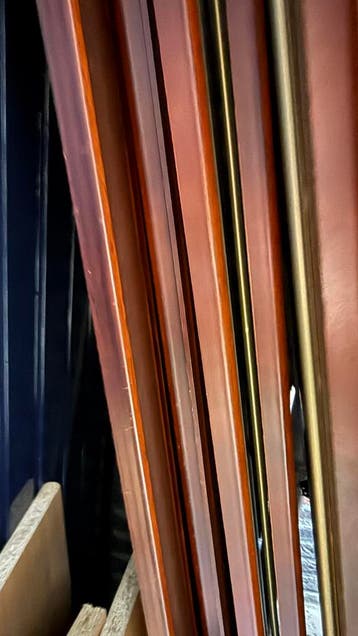 GRATIS AFHALEN KLEDING KAST 5 deurs