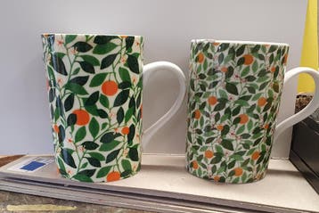 Gezocht aardewerk mokken van twickel delden