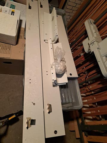 Elektrische lattenbodem met wit bedframe (120x200cm)