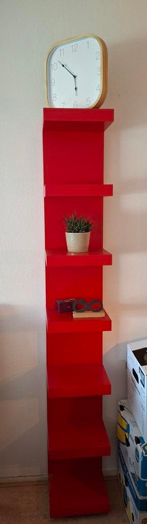 Gratis: Rode wandkast