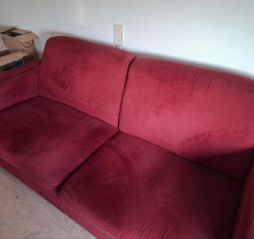 Gratis: Rode gebruikte bank