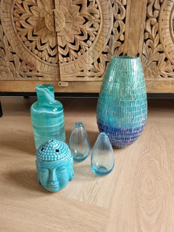 Gratis op te halen blauw turquoise vasen, buddha