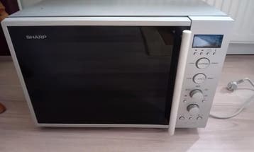 Gratis ophalen Sharp combi magnetron
