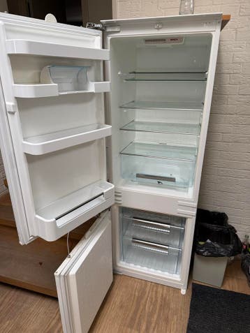 Bosch Koel-vriescombinatie KIV28A50 - A+