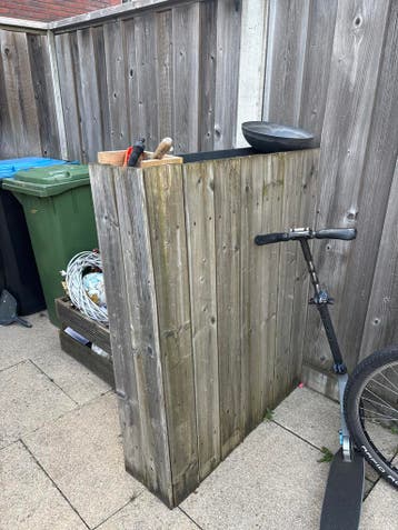 Houten tuinbak voor de tuin gratis ophalen