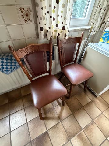 4 eetkamerstoelen met leren zitting stoelen gratis