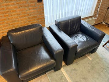 2 donkerblauwe leren fauteuils dikke stoelen gratis