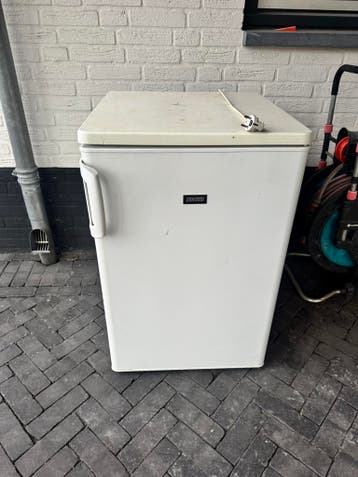 Koelkast GRATIS AF TE HALEN