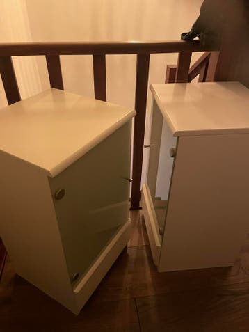 Gratis 2 nachtkastjes