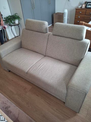 Gratis 2-zits bankstel in Tilburg Reeshof