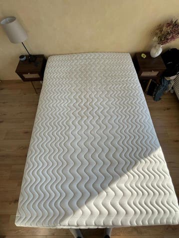 Bed 140x220
