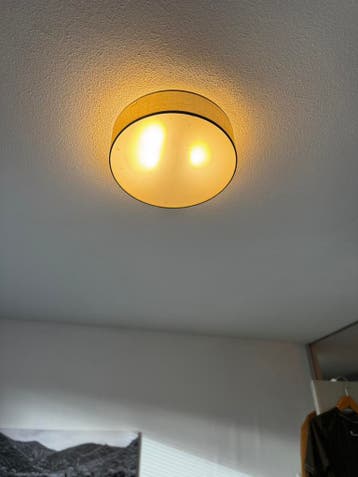 Plafondlamp rond (glas + hout look) – werkt goed