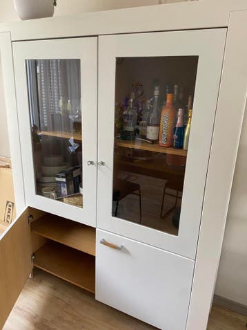 Leuke buffetkast gratis af te halen!!!