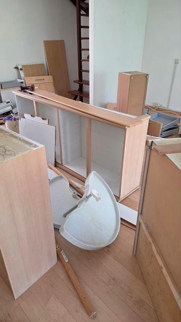 Gratis gedemonteerde keukenonderdelen