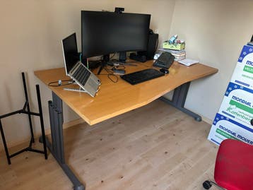 Ergonomisch bureau - in hoogte verstelbaar